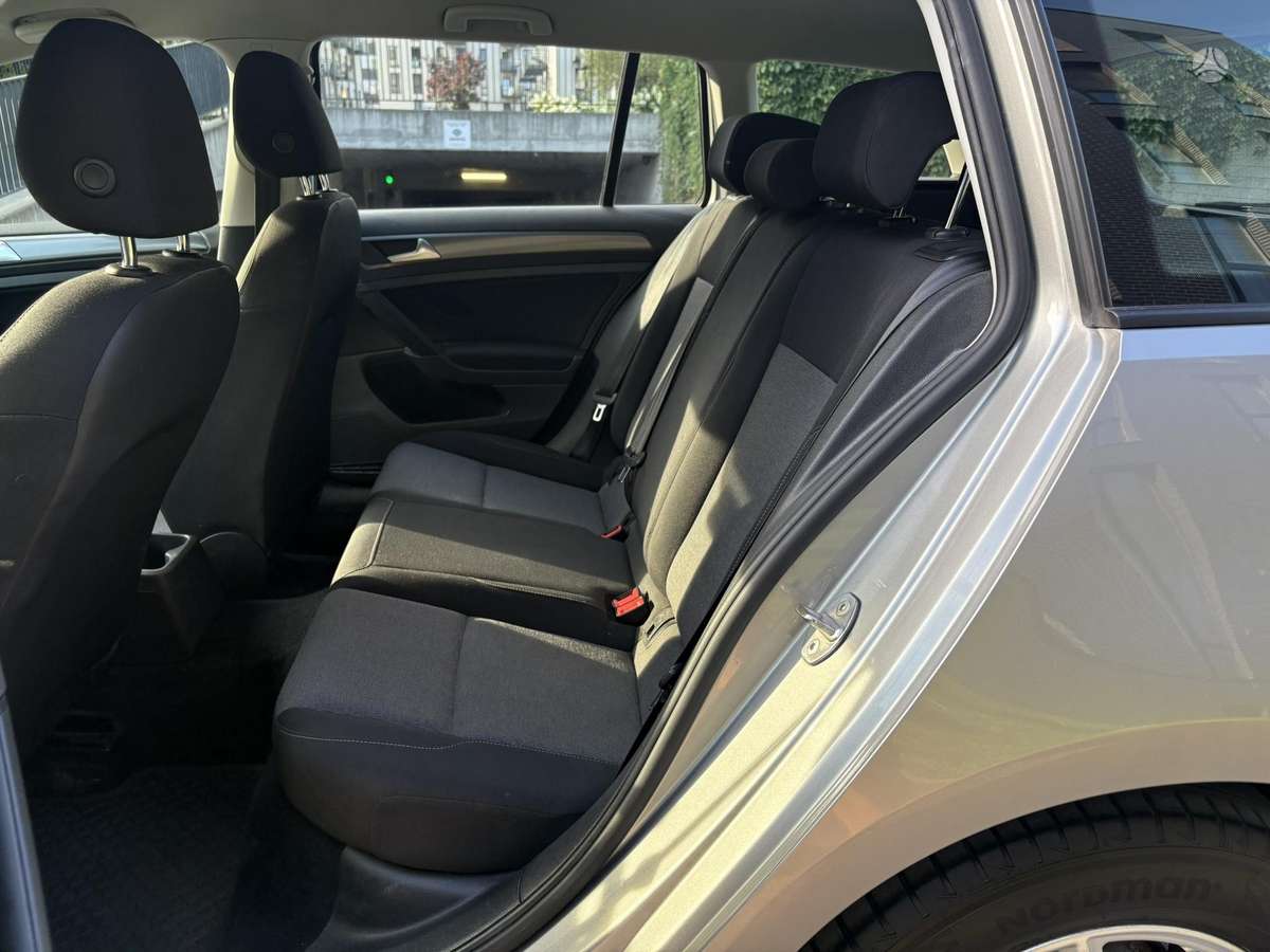 Volkswagen Golf, 1.2 l., Универсал