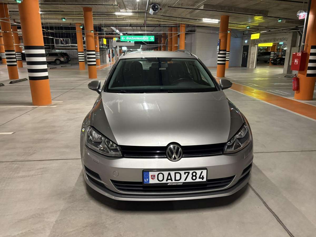 Volkswagen Golf, 1.2 l., Универсал