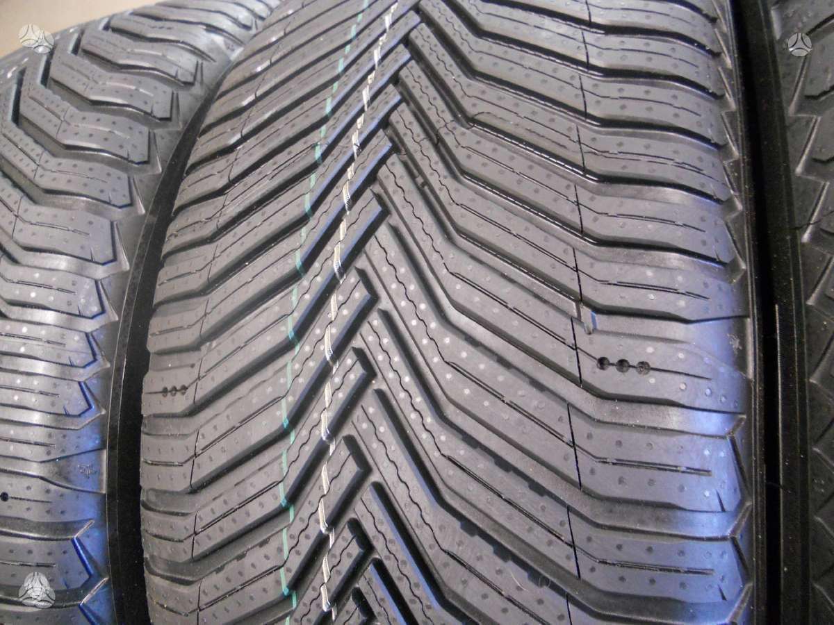 Michelin 2026m 95% Climate.2, всесезонные 235/50 R20