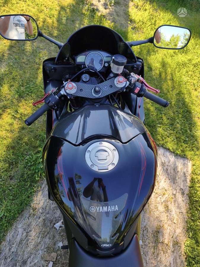 Yamaha R6, superbikes