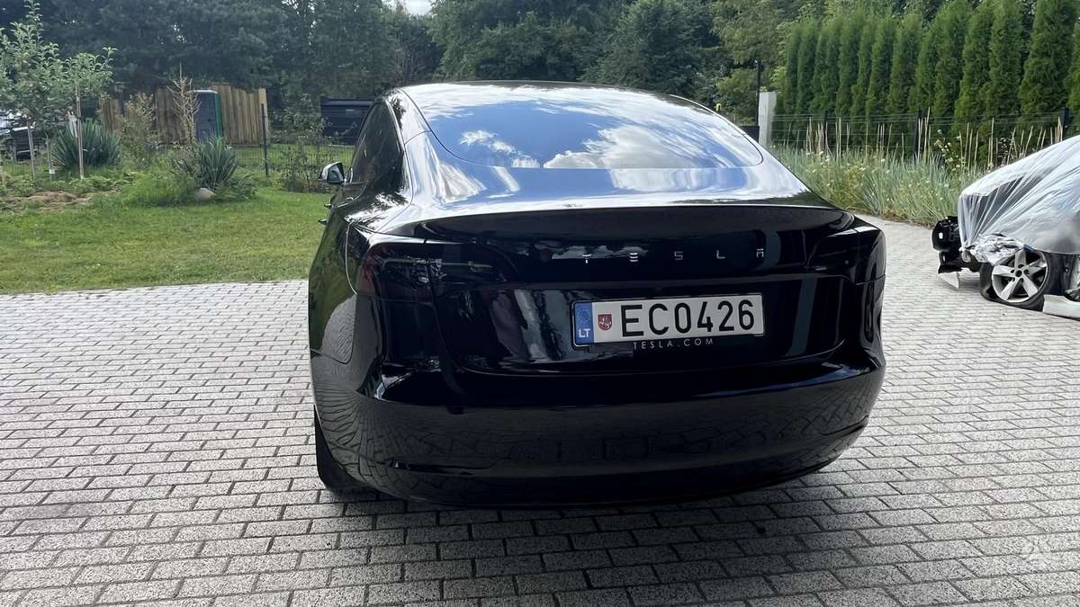 Tesla Model 3, 82 кВт·ч, Седан