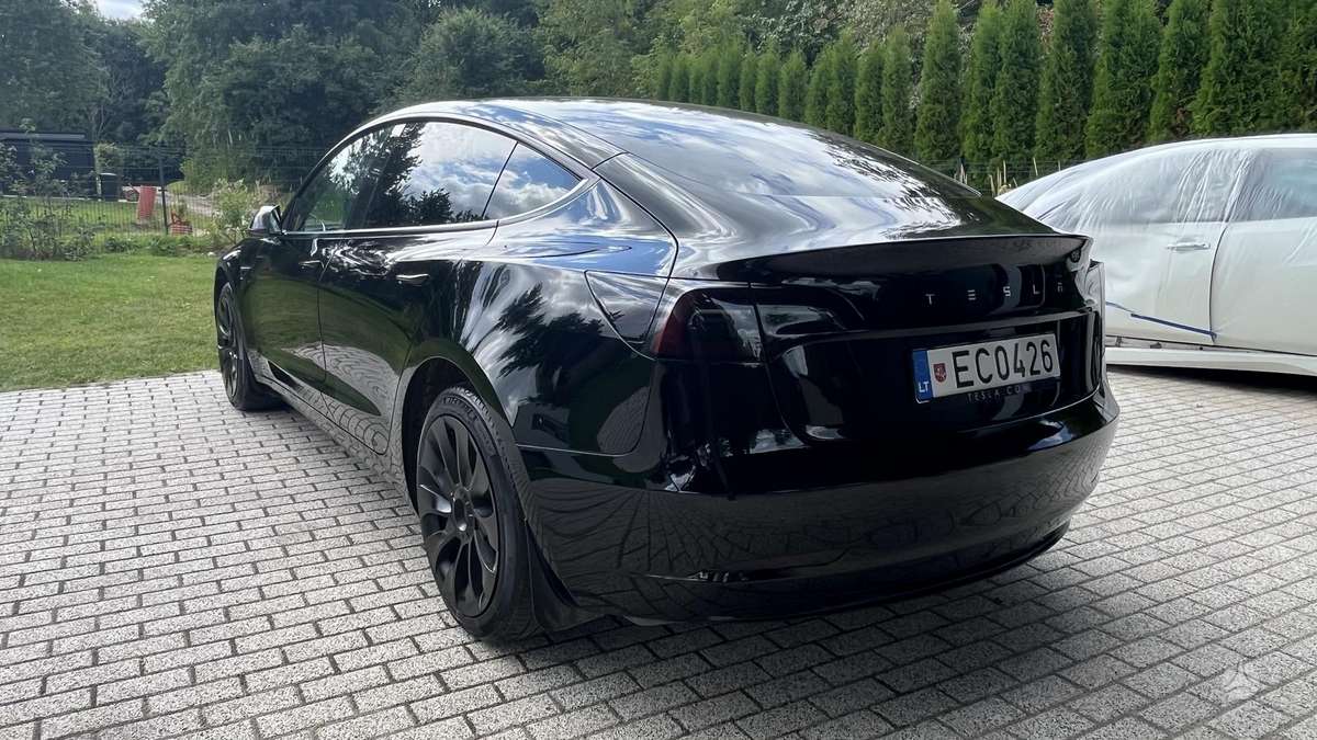 Tesla Model 3, 82 кВт·ч, Седан