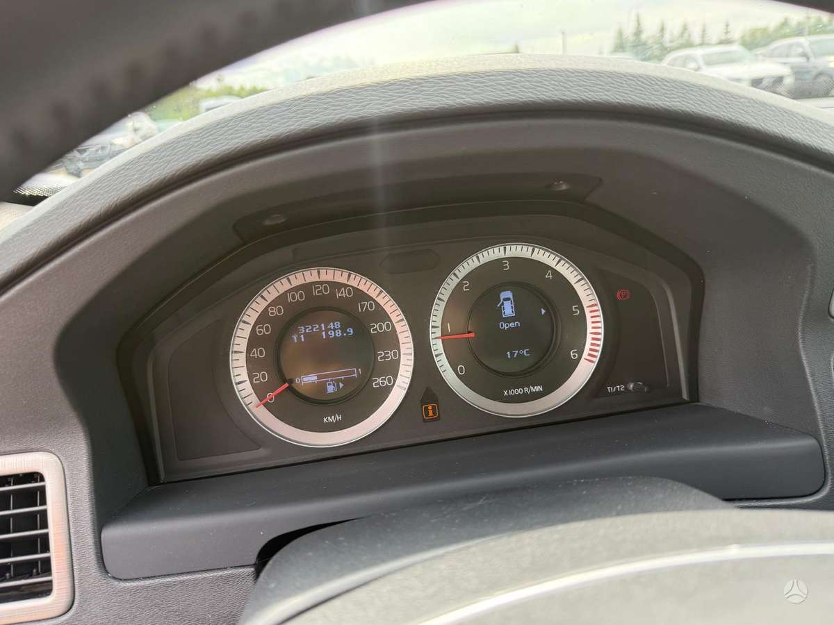 Volvo V70, 2.0 l., Универсал