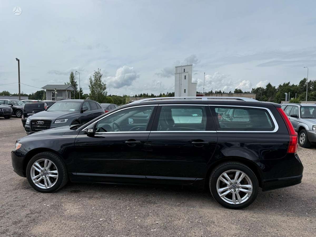 Volvo V70, 2.0 l., Универсал