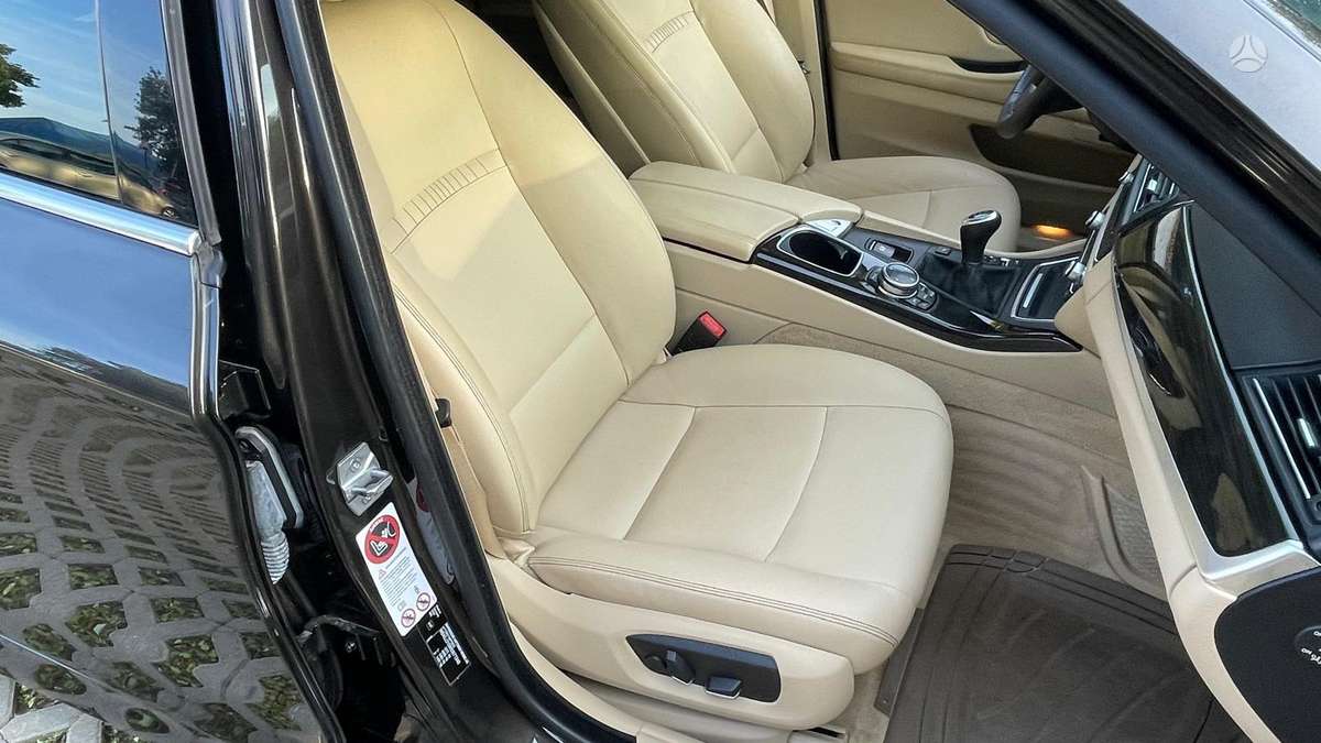 BMW 520, 2.0 l., Универсал