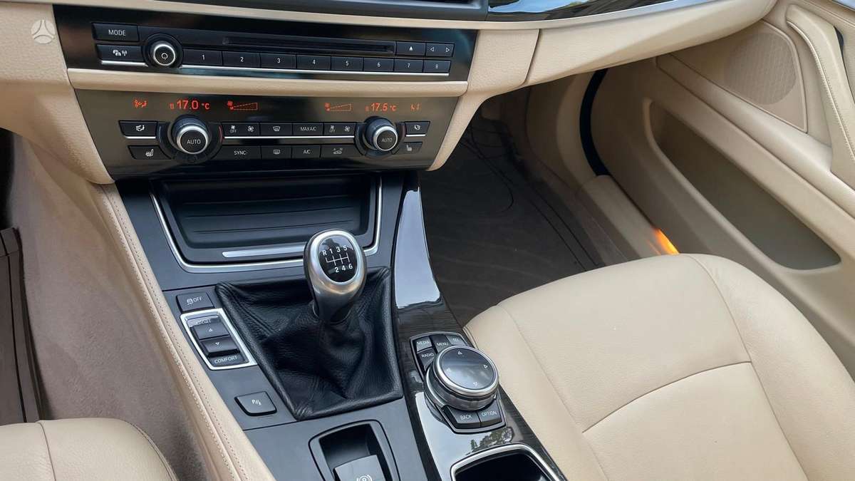 BMW 520, 2.0 l., Универсал