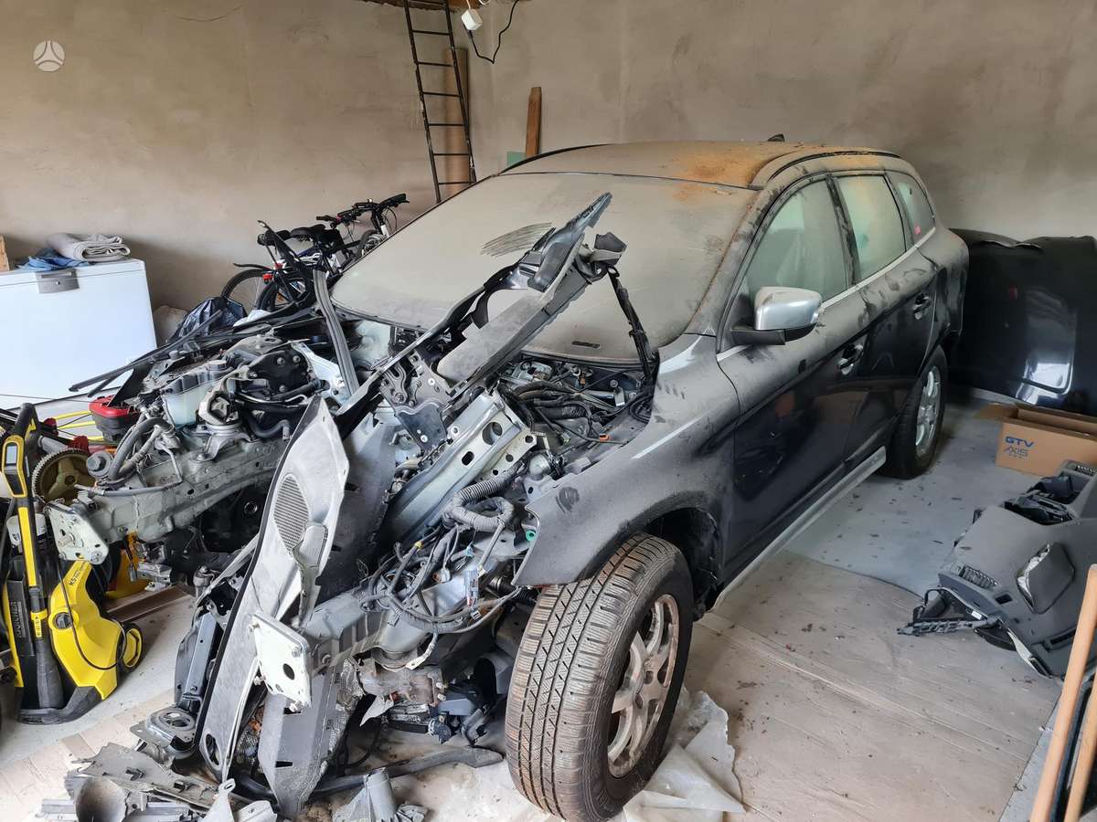 Volvo XC60 - 2