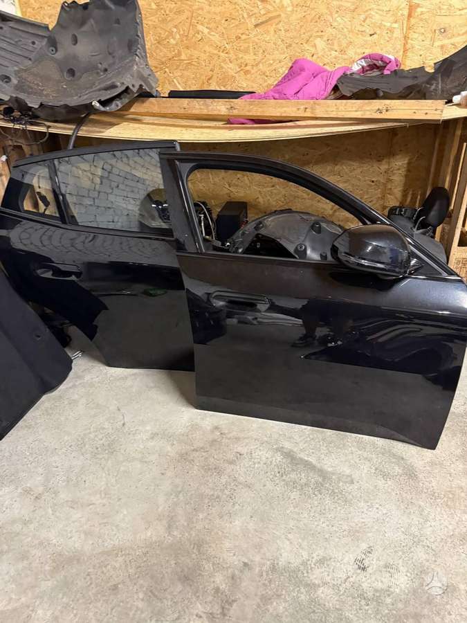 BMW X2 kėbulo dalys