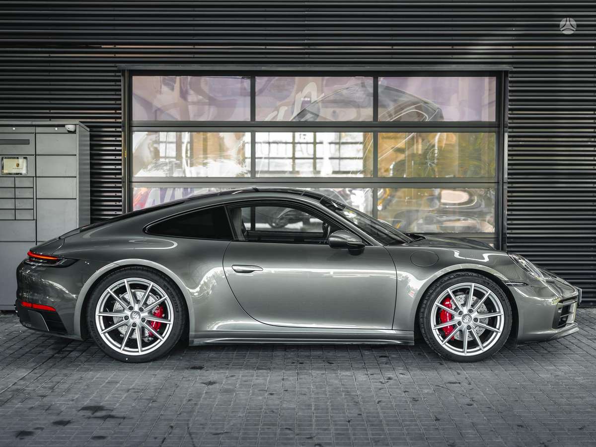 Porsche 911 - 6
