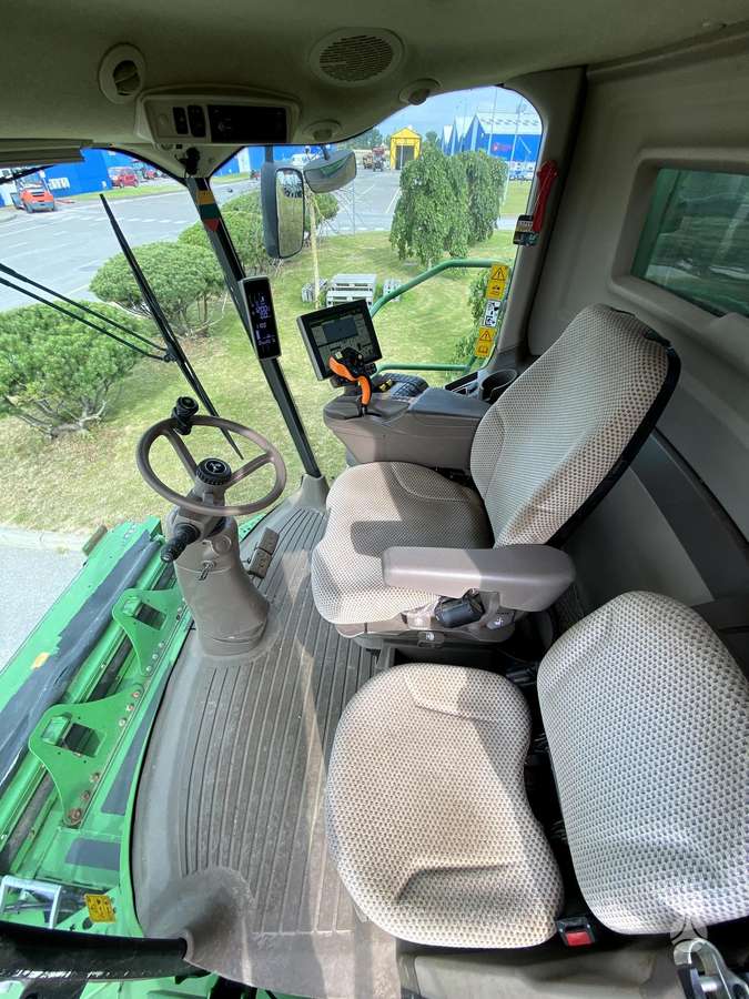 John Deere S790, комбайны