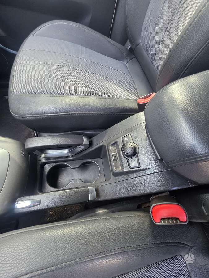 Opel Antara, 2.0 l., off-road / crossover