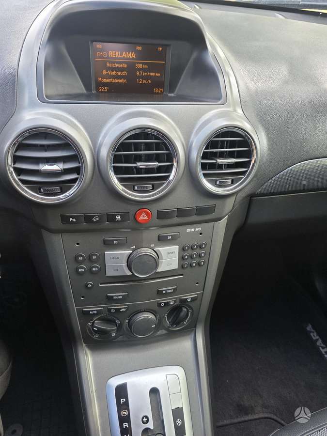 Opel Antara, 2.0 l., off-road / crossover