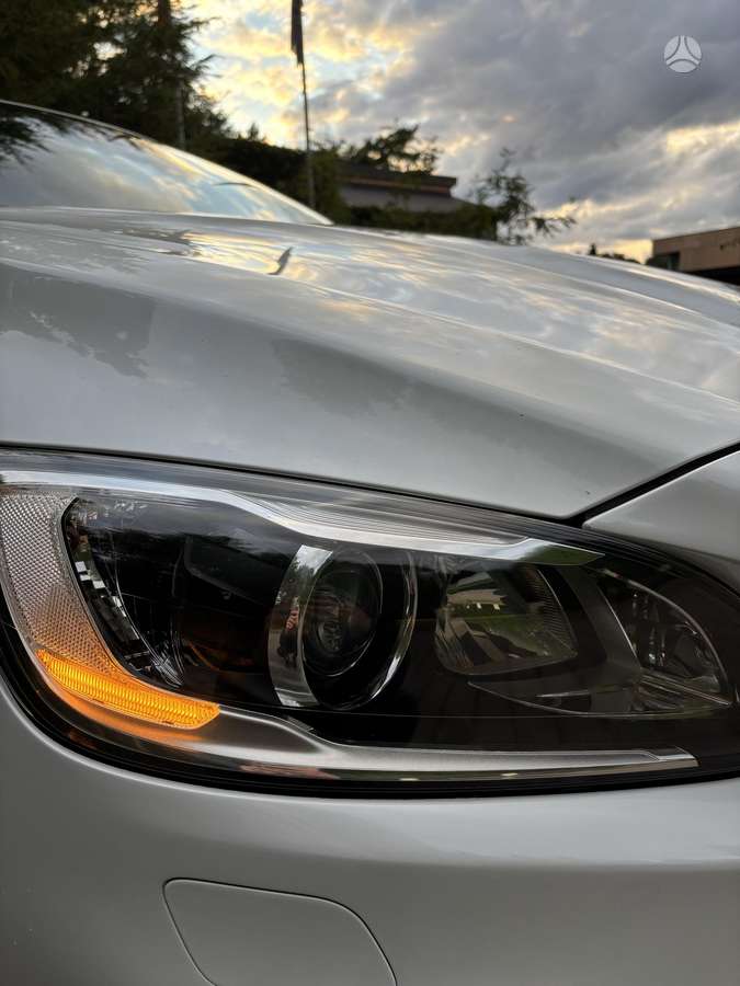 Volvo V60, 2.4 l., Универсал