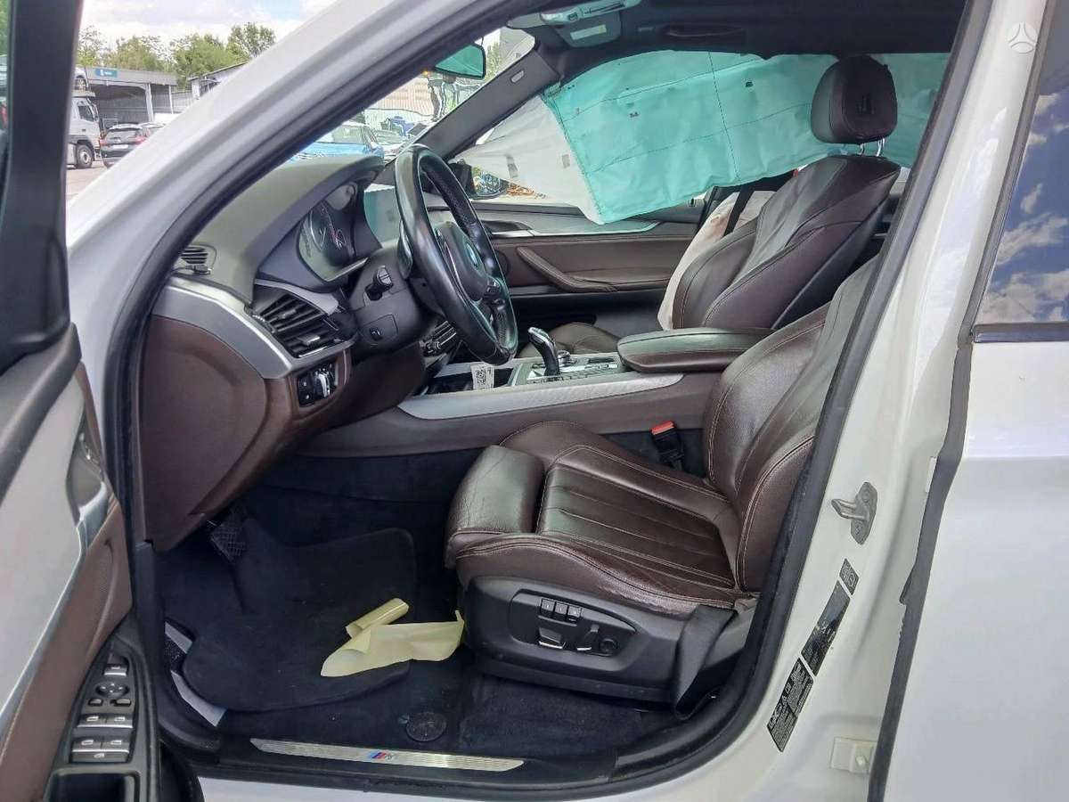 BMW X5 rezerves daļās