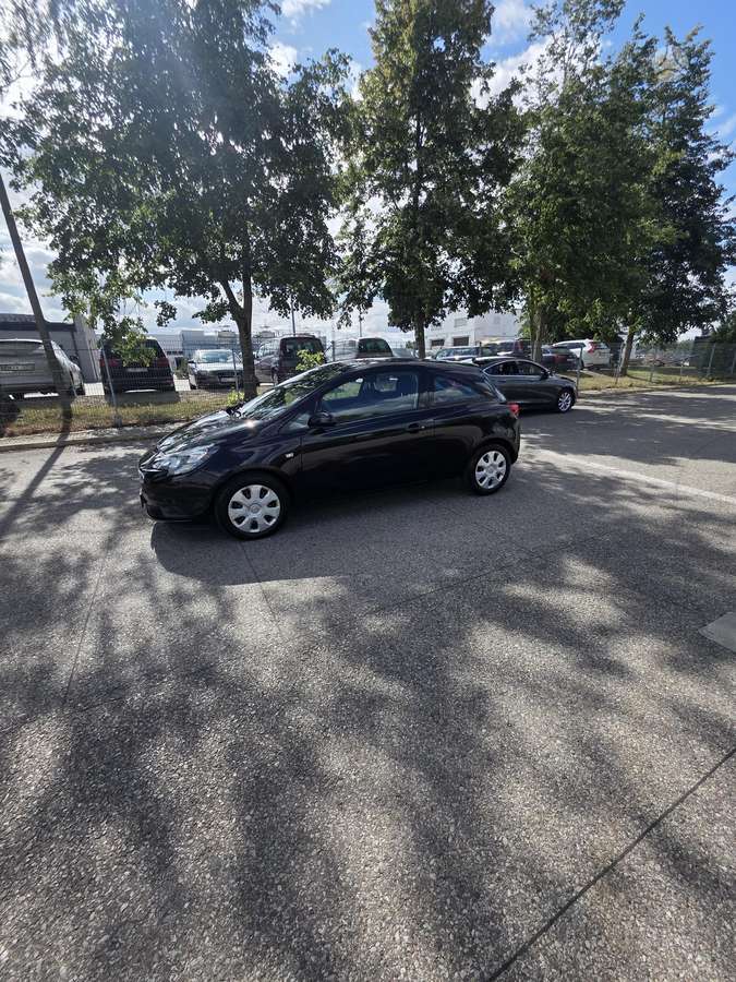 Opel Corsa, 1.3 l., hatchback