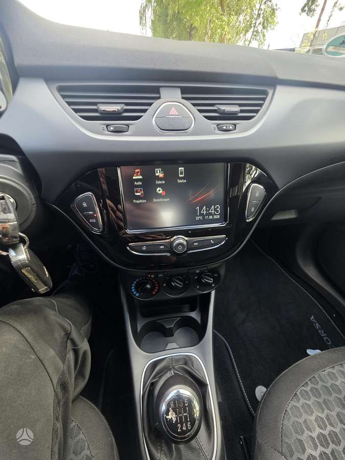 Opel Corsa, 1.3 l., hatchback