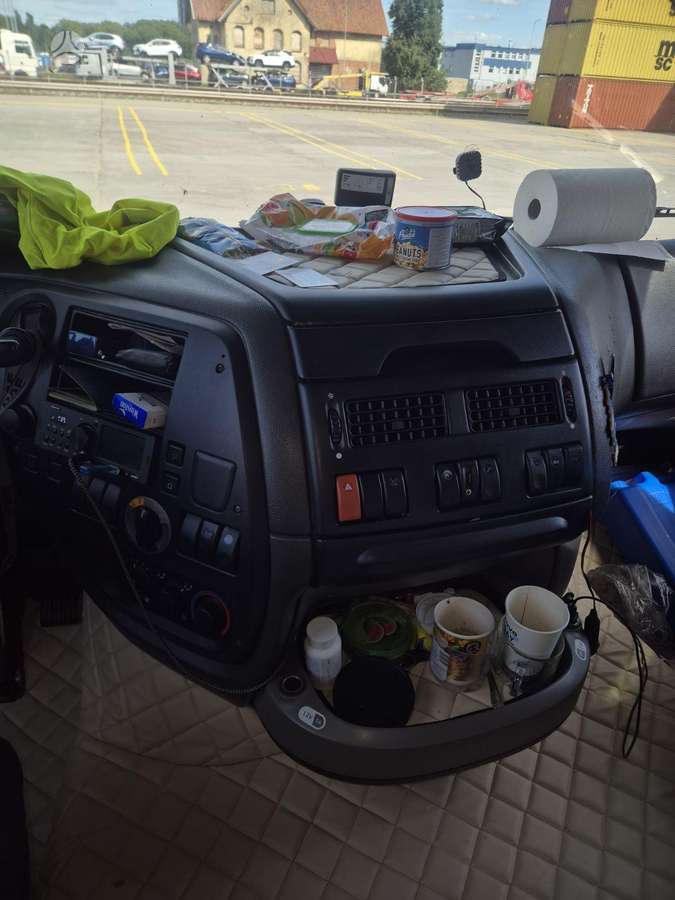 DAF XF105, 2 miegamosios vietos