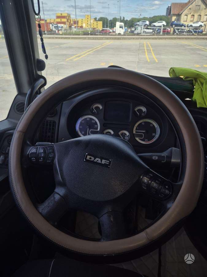 DAF XF105, double sleeper