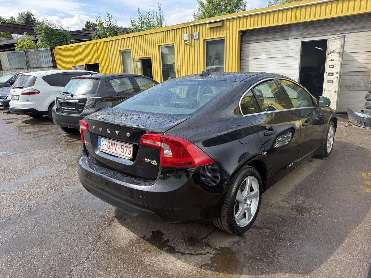 Volvo S60 - 6