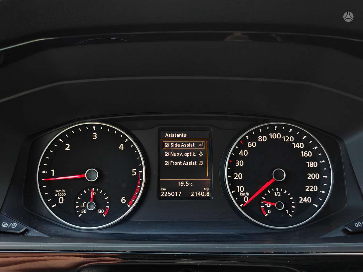 Volkswagen Multivan, 2.0 l., Минивэн