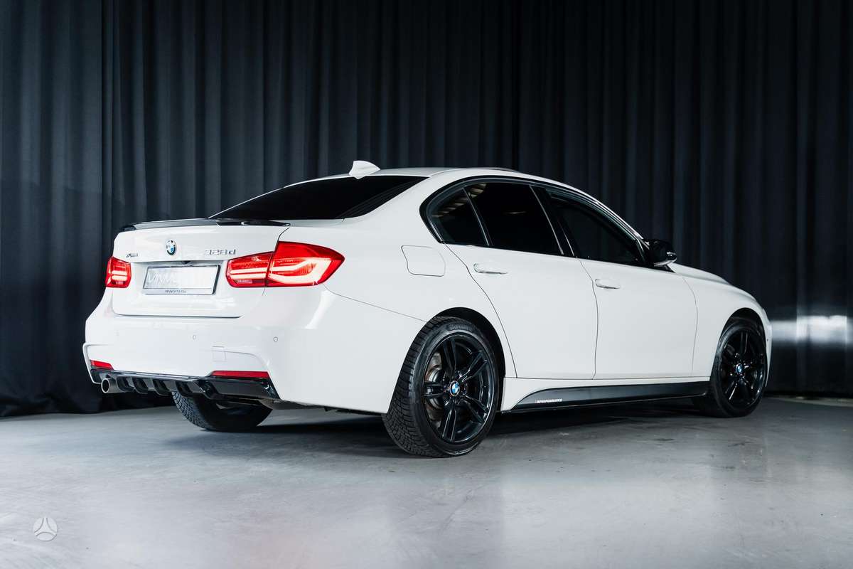 BMW 328, 2.0 l., Седан