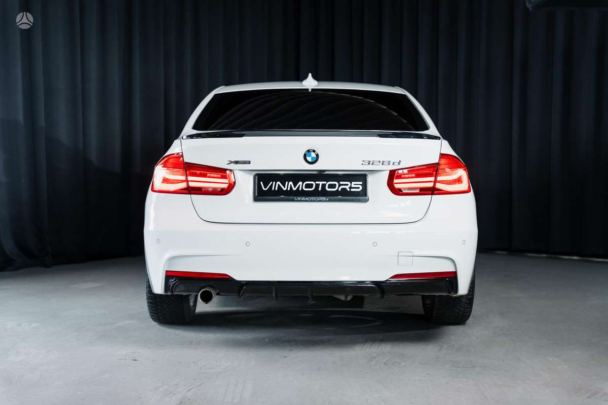 BMW 328, 2.0 l., Седан