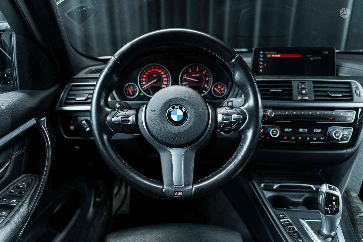 BMW 328, 2.0 l., Седан