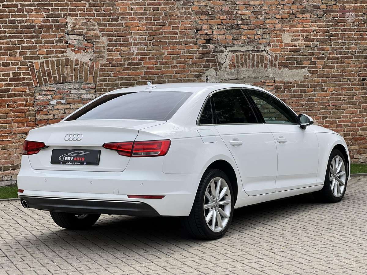 Audi A4, 2.0 l., saloon / sedan