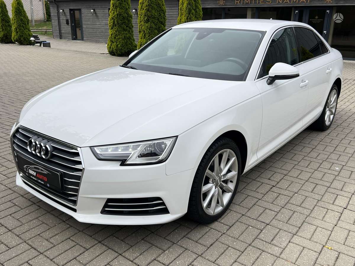 Audi A4, 2.0 l., Седан