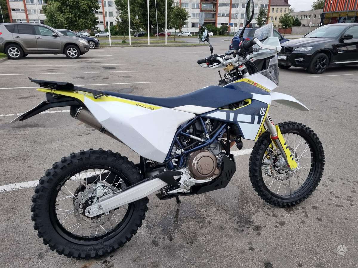 Husqvarna Enduro 693cc, enduro / adventure