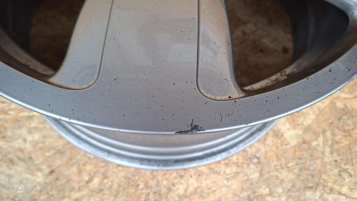 BMW 1 serija, 6897609, Cen31911