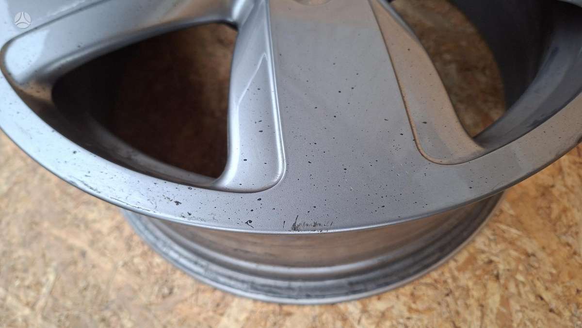 BMW 1 serija, 6897609, Cen31911