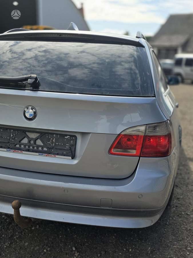 BMW 5 serija детали кузова