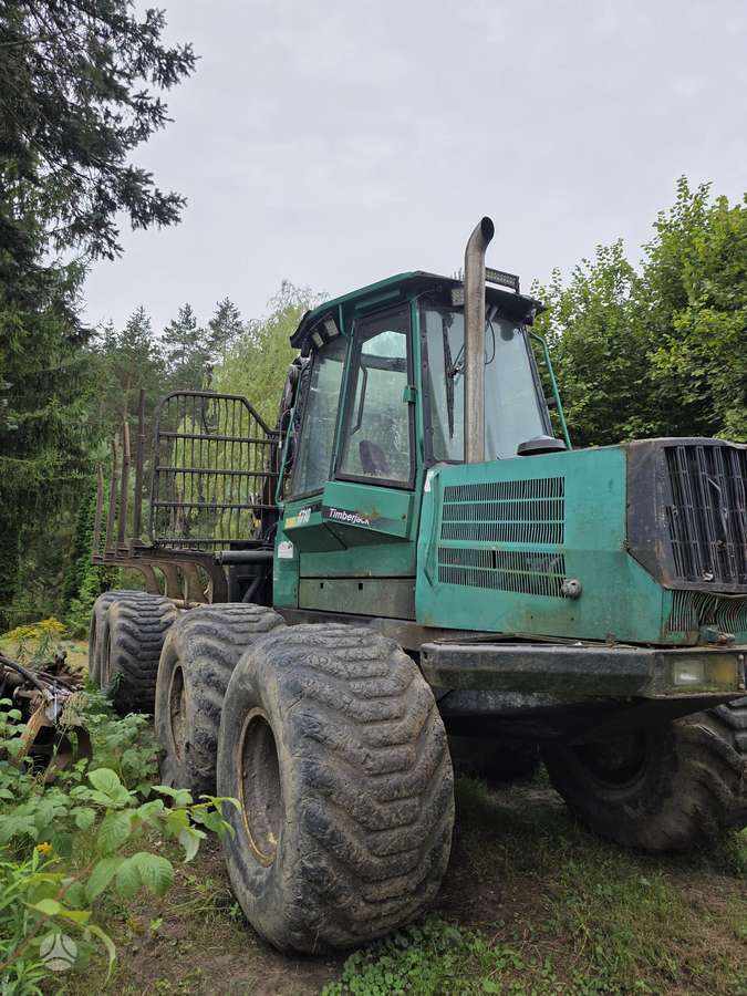 Timberjack 1710, koksnes transportieri