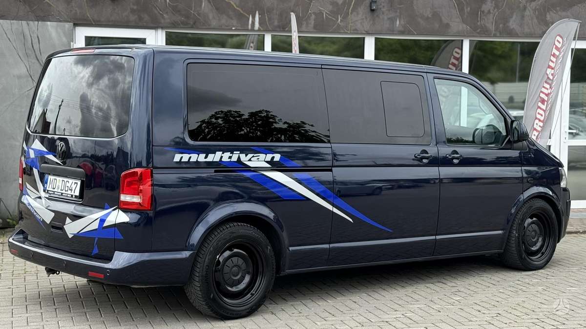 Volkswagen Multivan - 7