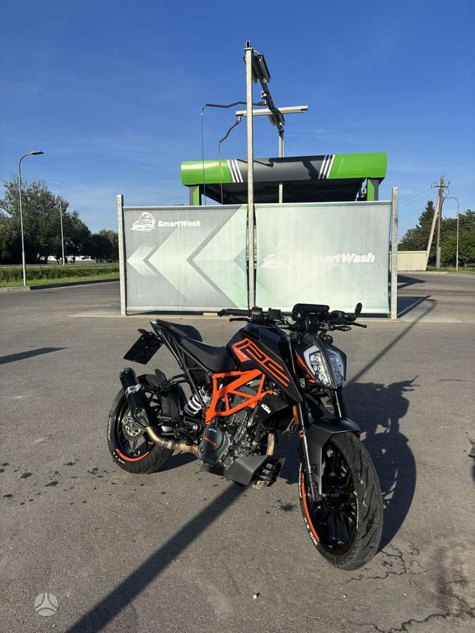 KTM Duke 125cc, street / classic