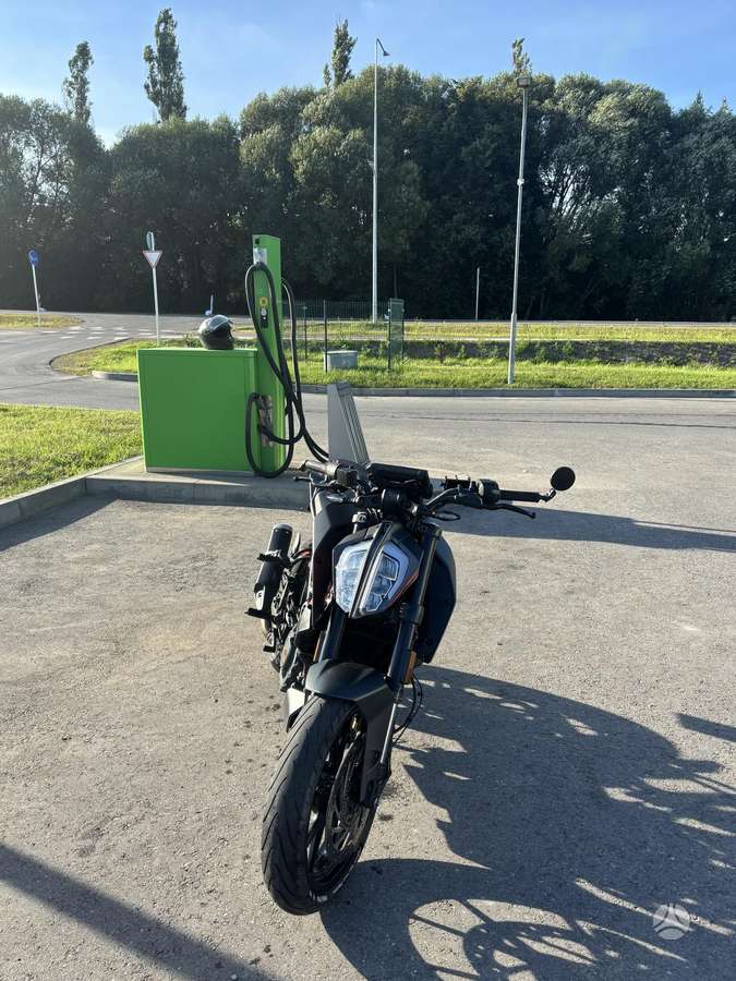 KTM Duke 125cc, street / classic
