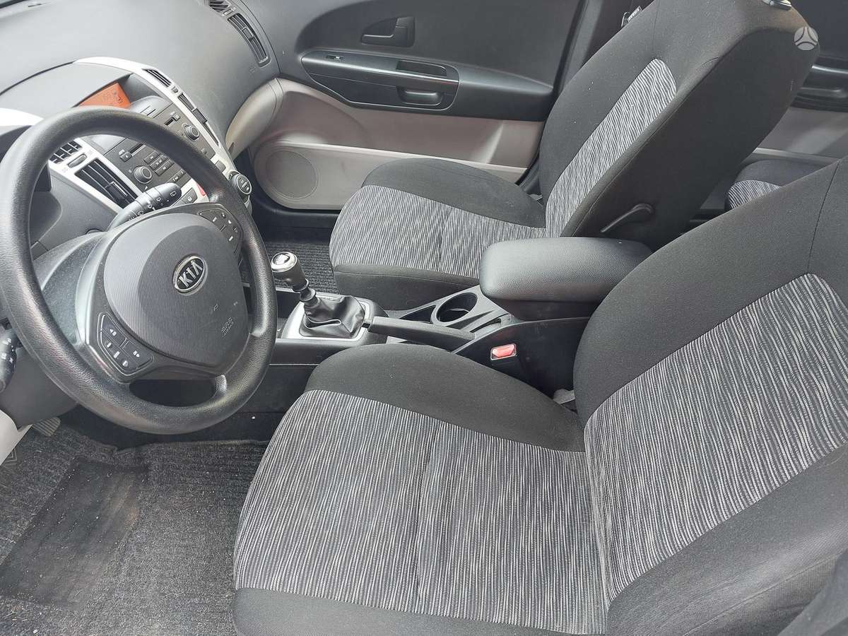 Kia Ceed, 1.4 l., Хэтчбек
