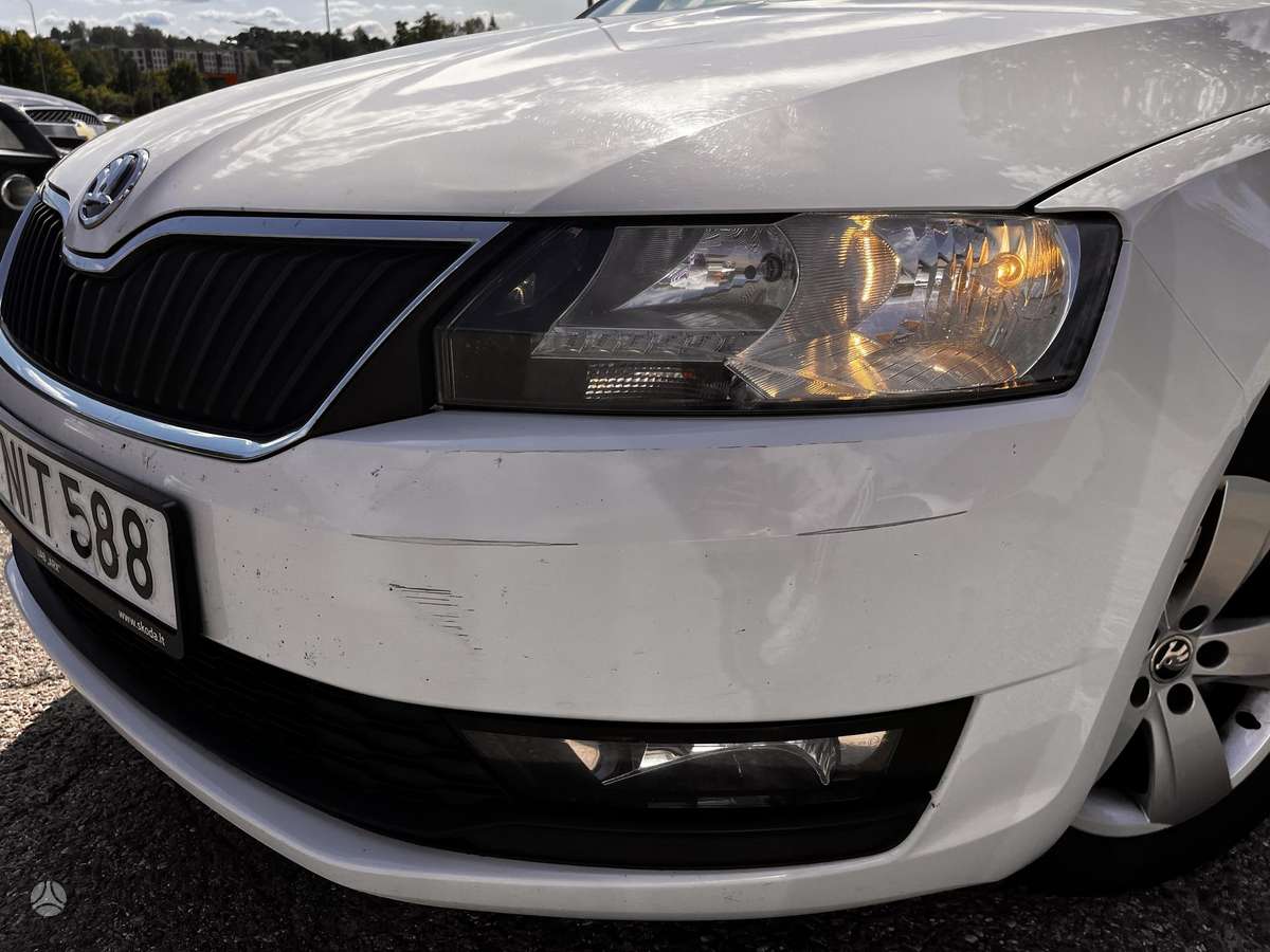 Skoda Rapid, 1.0 l., Хэтчбек