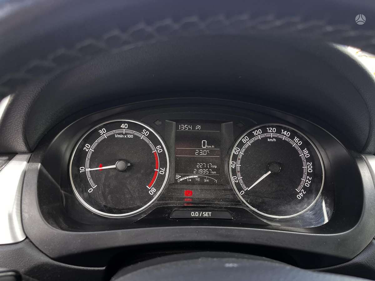 Skoda Rapid, 1.0 l., hatchback