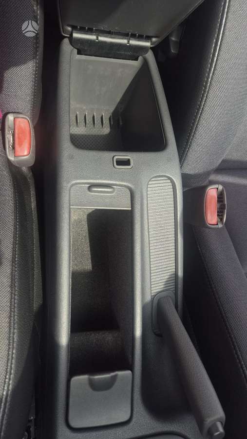 Volvo S40, 1.8 l., Седан