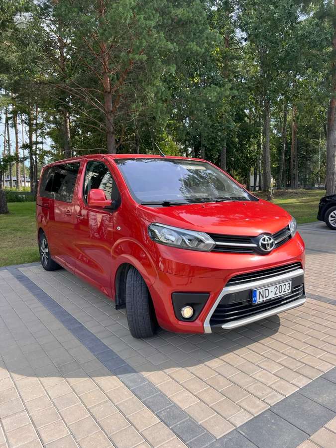 Toyota Proace - 1