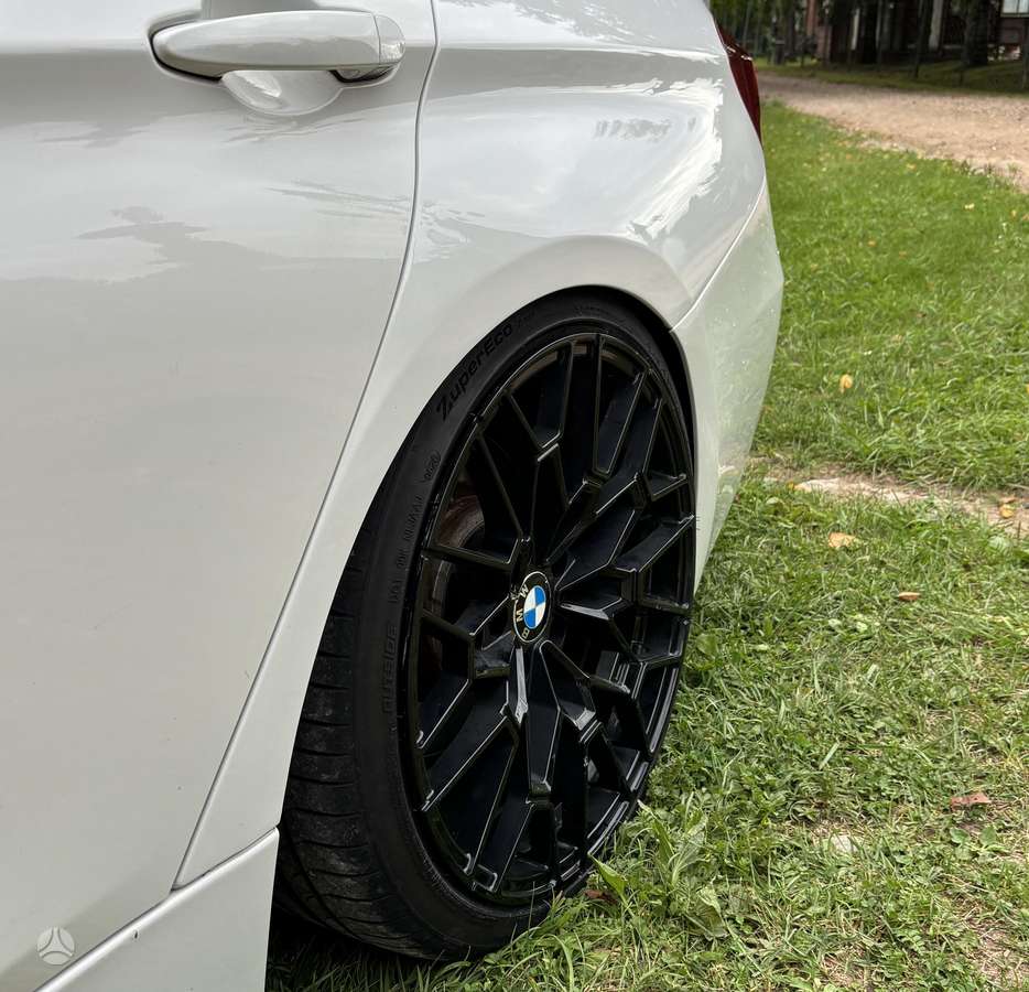 BMW 340, 3.0 l., Седан