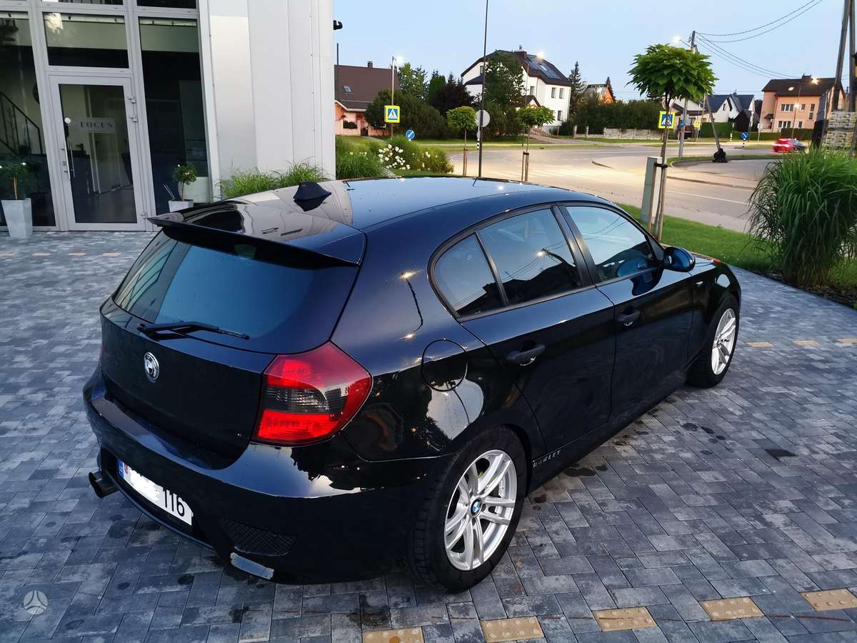 BMW 116, 1.6 l., hatchback
