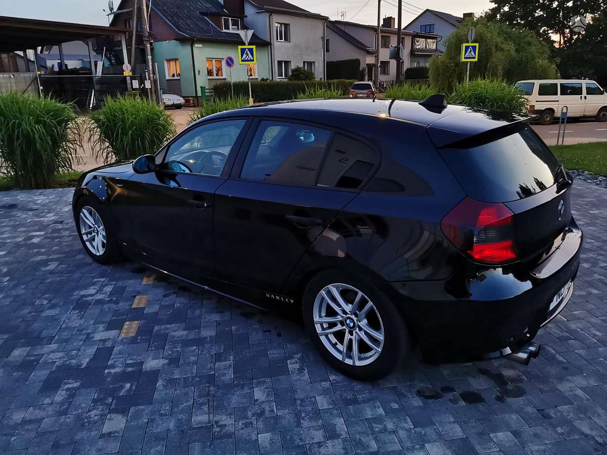 BMW 116, 1.6 l., hatchback