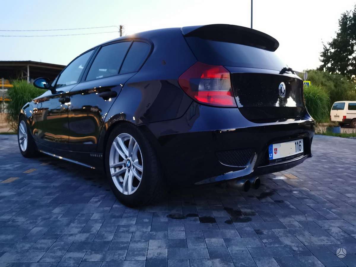 BMW 116, 1.6 l., hatchback