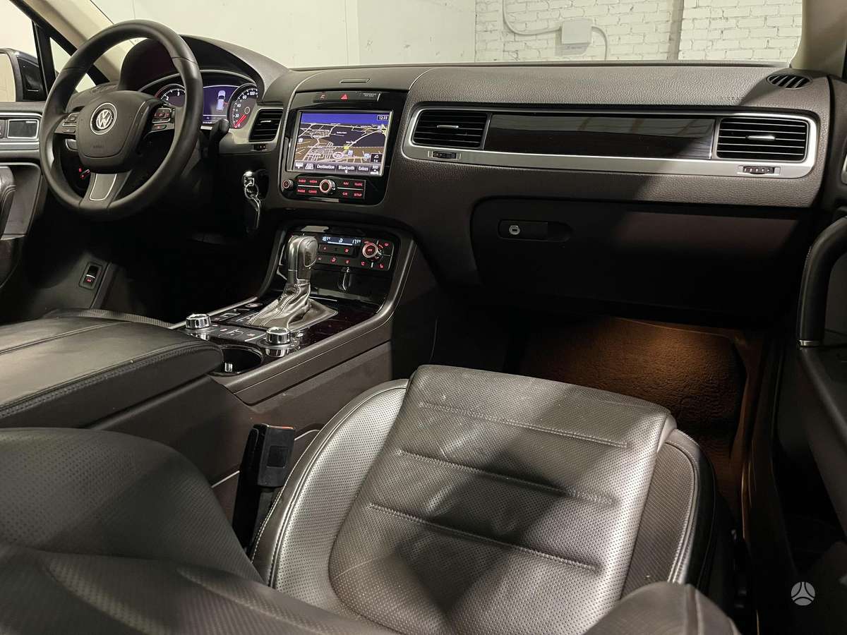 Volkswagen Touareg - 6