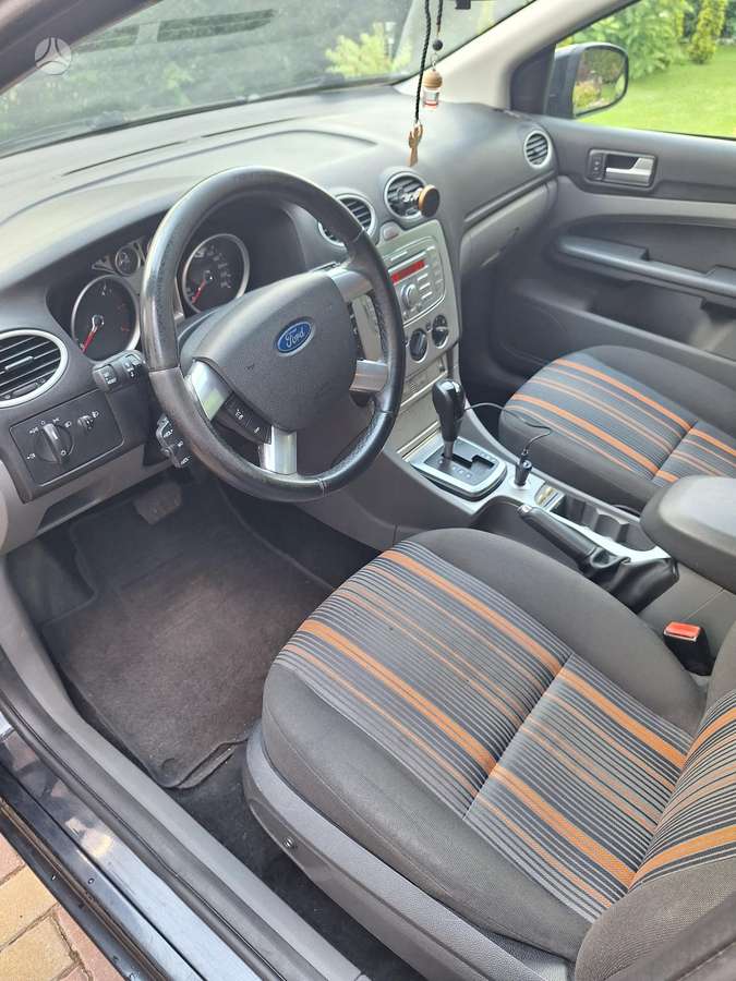 Ford Focus, 2.0 l., Хэтчбек