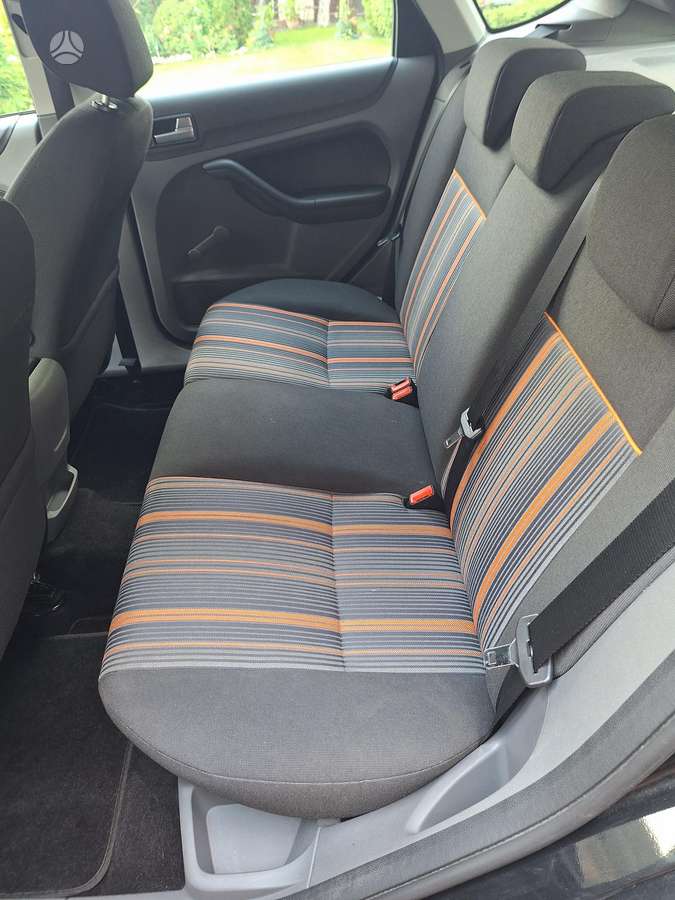 Ford Focus, 2.0 l., Хэтчбек