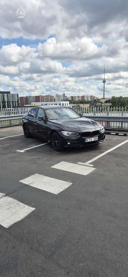 BMW 320, 2.0 l., Седан